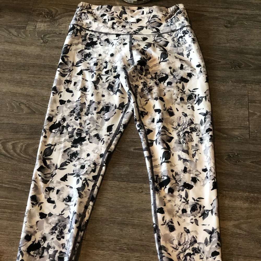 Marika Black and White Floral Fitness Leggings